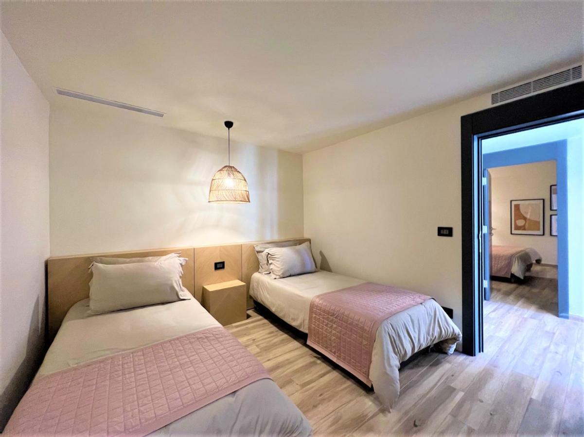 Ocean Blue Hotel & Resort -Jbeil Byblos エクステリア 写真
