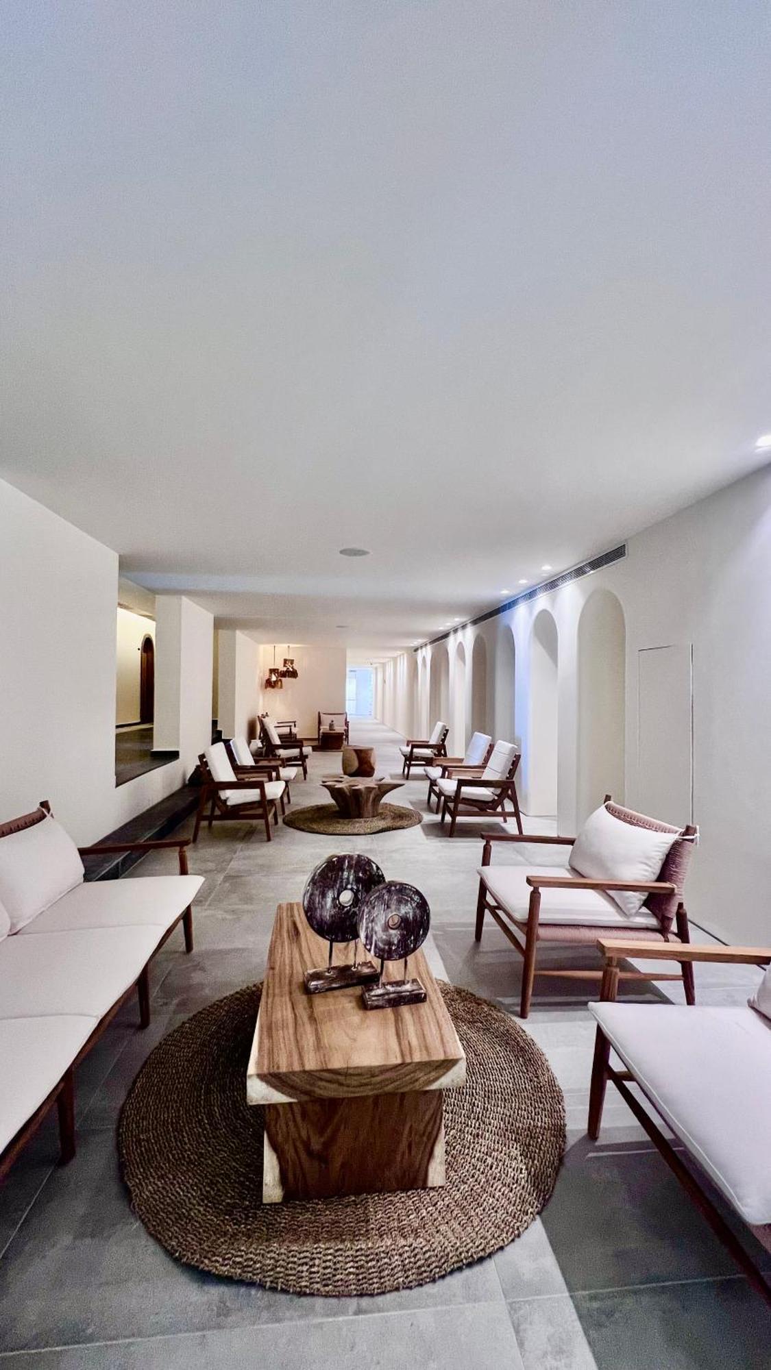 Ocean Blue Hotel & Resort -Jbeil Byblos エクステリア 写真