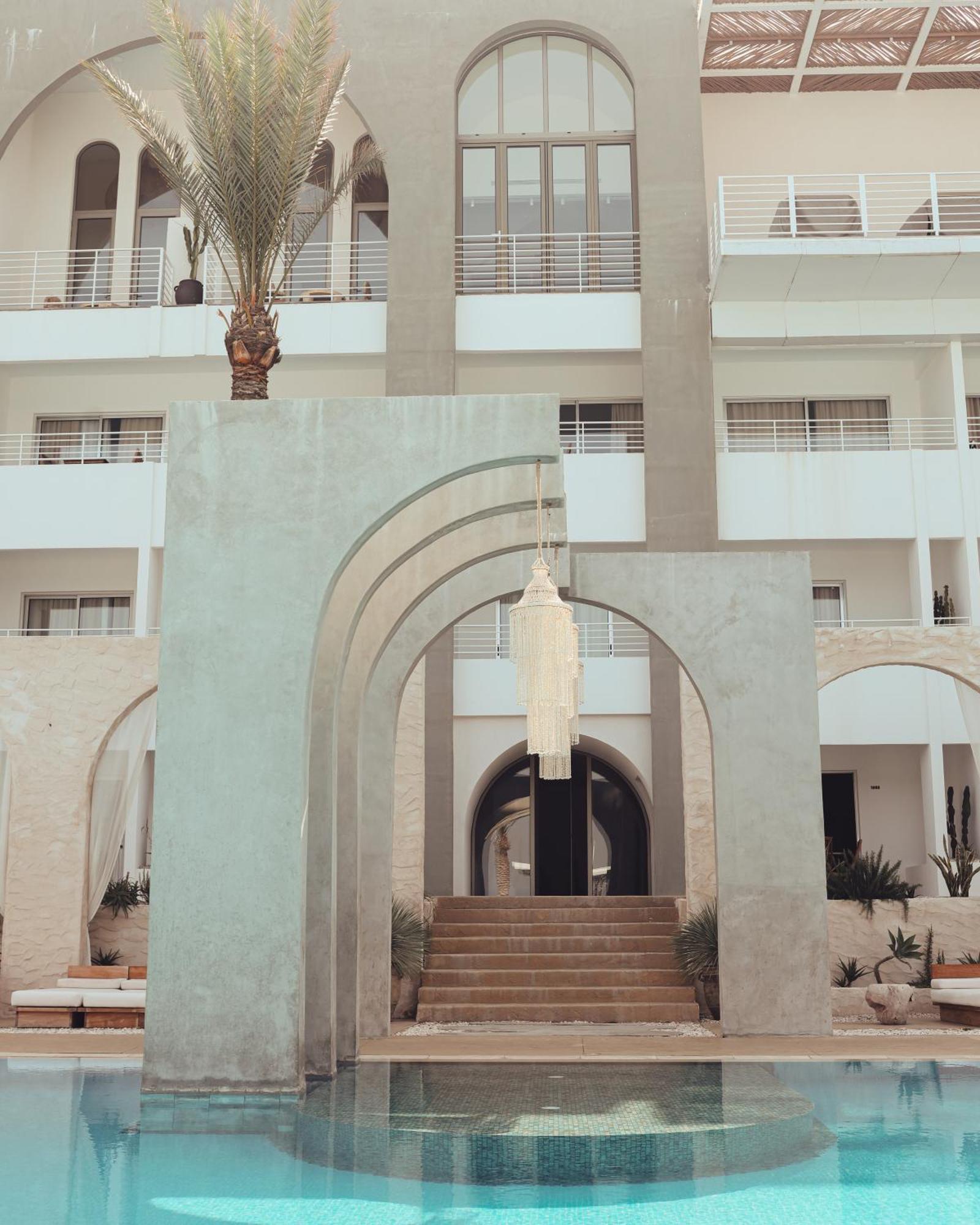 Ocean Blue Hotel & Resort -Jbeil Byblos エクステリア 写真